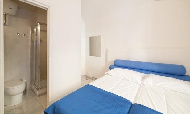 2 Be Home Colosseo Рим Екстериор снимка