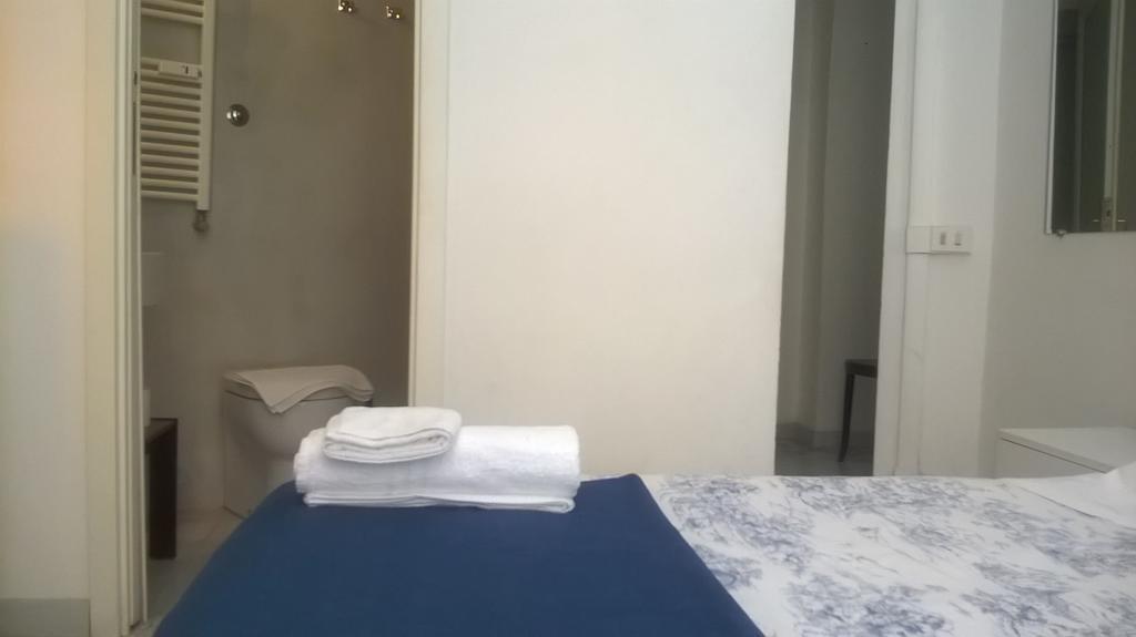 2 Be Home Colosseo Рим Екстериор снимка